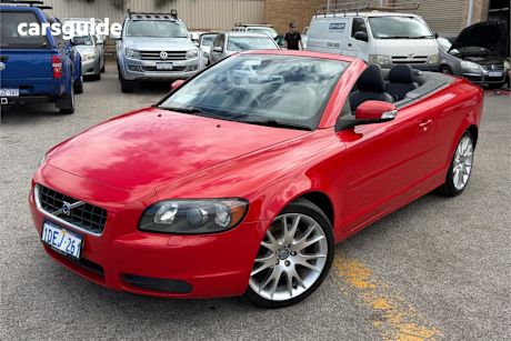 Red 2009 Volvo C70 Convertible T5