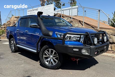 Blue 2019 Toyota Hilux Double Cab Pick Up Sr5 (4X4)