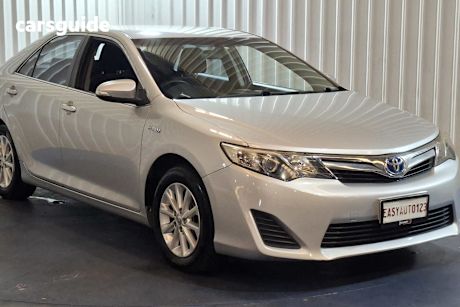 Silver 2012 Toyota Camry Sedan Hybrid H