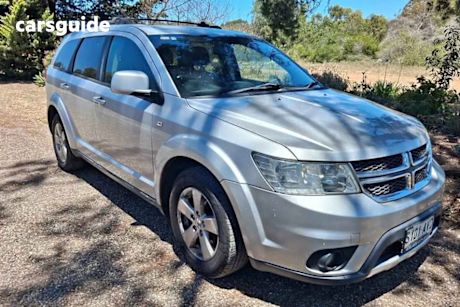 Silver 2012 Dodge Journey Wagon R/T