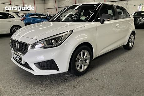 White 2024 MG MG3 Hatchback Core