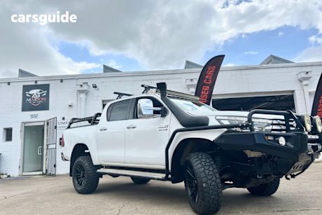 White 2016 Toyota Hilux Dual Cab Utility Sr5 (4X4)