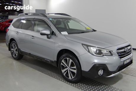 Grey 2018 Subaru Outback Wagon 2.5I