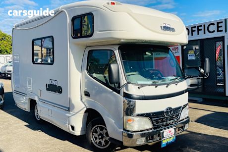White 2009 Toyota Dyna OtherCar