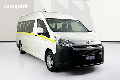 White 2019 Toyota HiAce Bus Commuter (12 Seats)