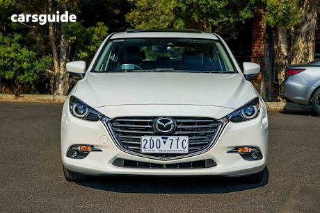 White 2017 Mazda 3 Hatchback Sp25 Astina