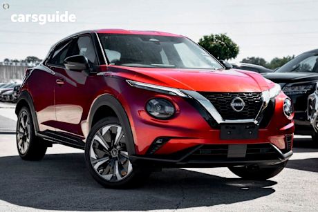Red 2024 Nissan Juke Hatchback St-L