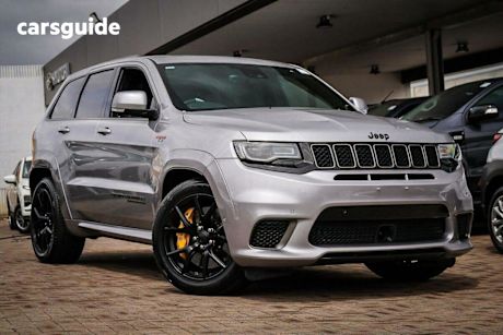 Silver 2018 Jeep Grand Cherokee Wagon Trackhawk (4X4)