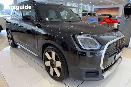 Black 2025 Mini Countryman Wagon Se All4 Favoured (Bev)