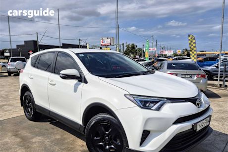 White 2016 Toyota RAV4 Wagon Gx (4X4)