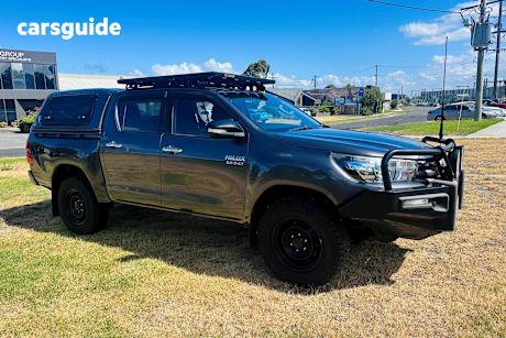 Grey 2016 Toyota Hilux Dual Cab Utility Sr5 (4X4)