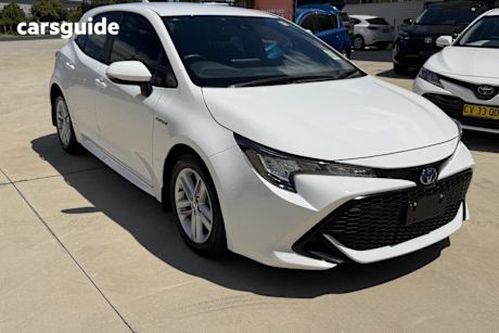 2022 Toyota Corolla Hatchback Ascent Sport