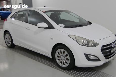 White 2015 Hyundai I30 Hatchback Active