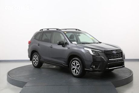 Grey 2023 Subaru Forester Wagon 2.5I (Awd)