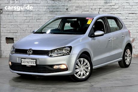 Silver 2017 Volkswagen Polo Hatchback 66 Tsi Trendline