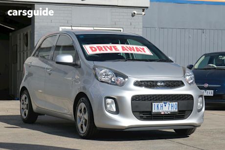 Silver 2017 Kia Picanto Hatchback Si