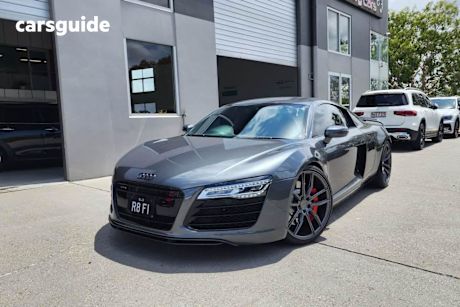 Grey 2015 Audi R8 Coupe 4.2 Fsi Quattro