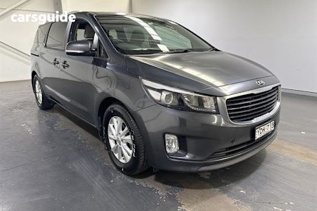 Grey 2016 Kia Carnival Wagon Si