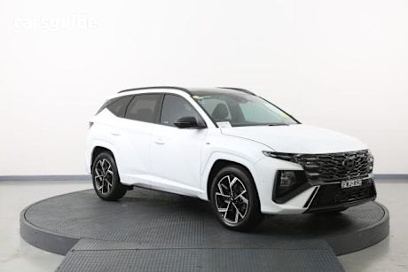 White 2025 Hyundai Tucson Wagon Premium N Line Hybrid (Awd)