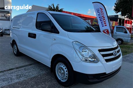 White 2016 Hyundai Iload Van 3S Twin Swing