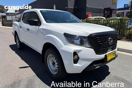 White 2022 Nissan Navara Dual Cab Pick-up Sl (4X2)