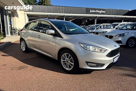 Silver 2016 Ford Focus Hatchback Trend