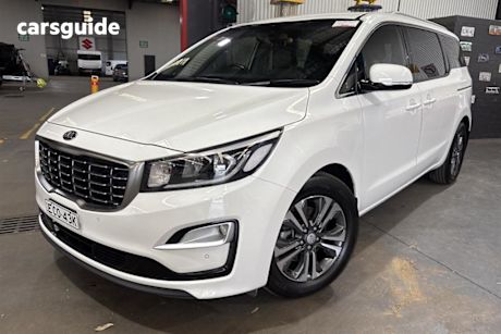 White 2018 Kia Carnival Wagon Sli