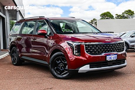 Red 2024 Kia Carnival Wagon S