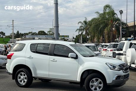 White 2020 Isuzu MU-X Wagon Ls-M (4X4)