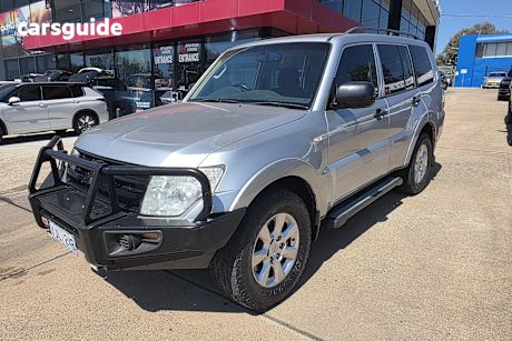 Silver 2012 Mitsubishi Pajero Wagon Glx Lwb (4X4)