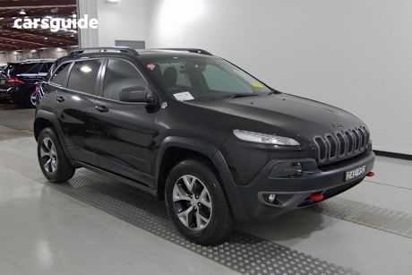 Black 2015 Jeep Cherokee Wagon Trailhawk (4X4)