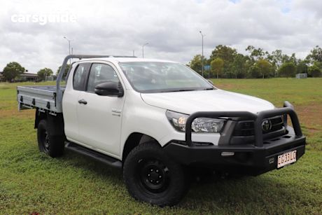 White 2021 Toyota Hilux X Cab Cab Chassis Sr (4X4)