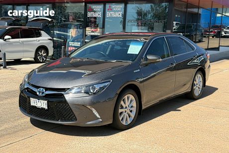 Blue 2016 Toyota Camry Sedan Atara S Hybrid
