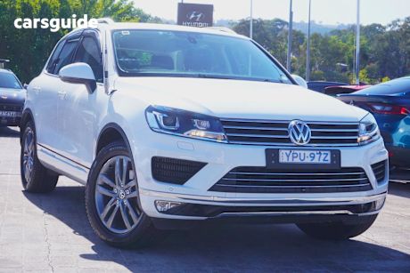 White 2017 Volkswagen Touareg Wagon V6 Tdi