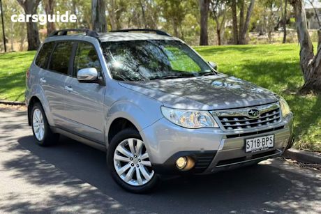 Grey 2011 Subaru Forester Wagon Xs