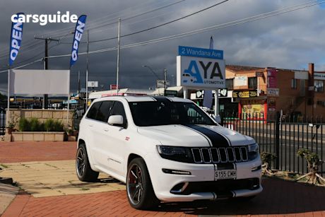 White 2015 Jeep Grand Cherokee Wagon Srt 8 (4X4)