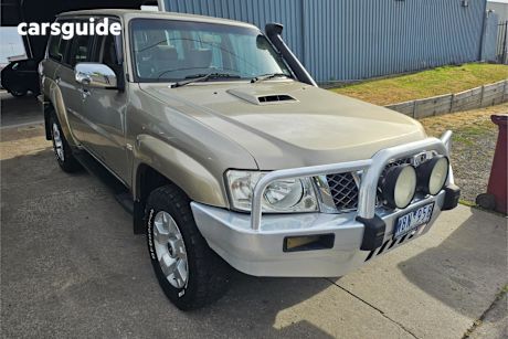 Gold 2007 Nissan Patrol Wagon St-S (4X4)