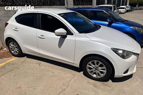 White 2014 Mazda 2 Hatchback Maxx