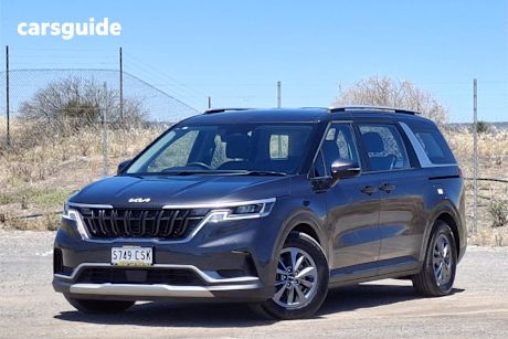 Grey 2023 Kia Carnival Wagon S