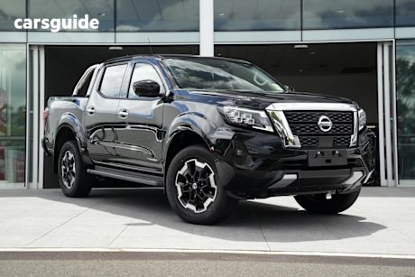 Black 2025 Nissan Navara Dual Cab Pick-up St-X (4X4) Cloth/No Sunroof