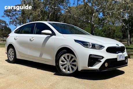 White 2020 Kia Cerato Hatchback S