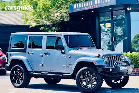 Silver 2015 Jeep Wrangler Unlimited Softtop Freedom (4X4)