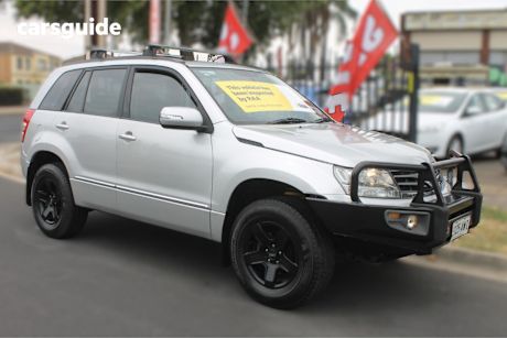 Silver 2013 Suzuki Grand Vitara Wagon Prestige (4X4)