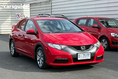 Red 2013 Honda Civic Hatchback Vti-S