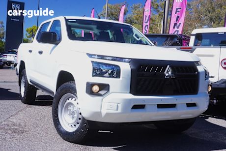 White 2025 Mitsubishi Triton Double Cab Pick Up Glx (4X4)