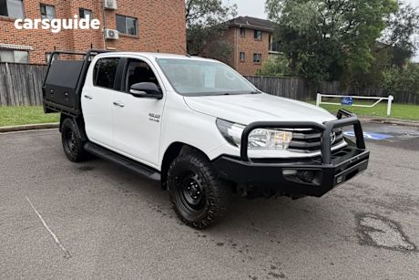 White 2017 Toyota Hilux Dual Cab Utility Sr Hi-Rider