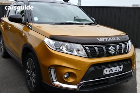 Yellow 2019 Suzuki Vitara Wagon