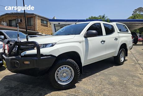 White 2020 Mitsubishi Triton Cab Chassis Glx (4X4)