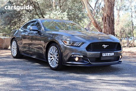 Grey 2016 Ford Mustang Coupe Fastback Gt 5.0 V8