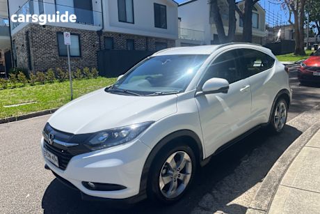 White 2015 Honda HR-V Wagon Vti-S